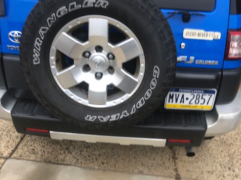 Used 2007 Toyota FJ Cruiser 4WD image 10