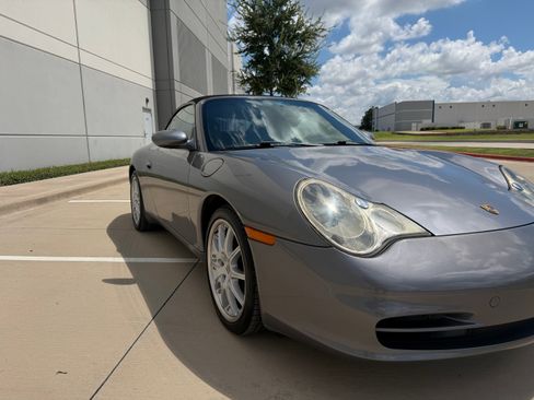 Used 2002 Porsche 911 Cabriolet image 2