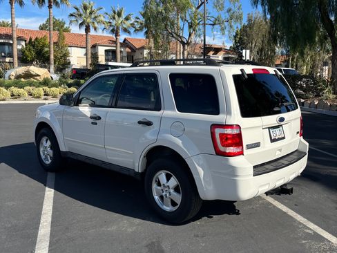 Used 2012 Ford Escape XLT image 5