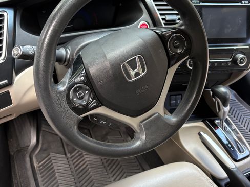 Used 2015 Honda Civic EX image 9