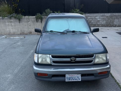 Used 1998 Toyota Tacoma 2WD Xtracab image 4