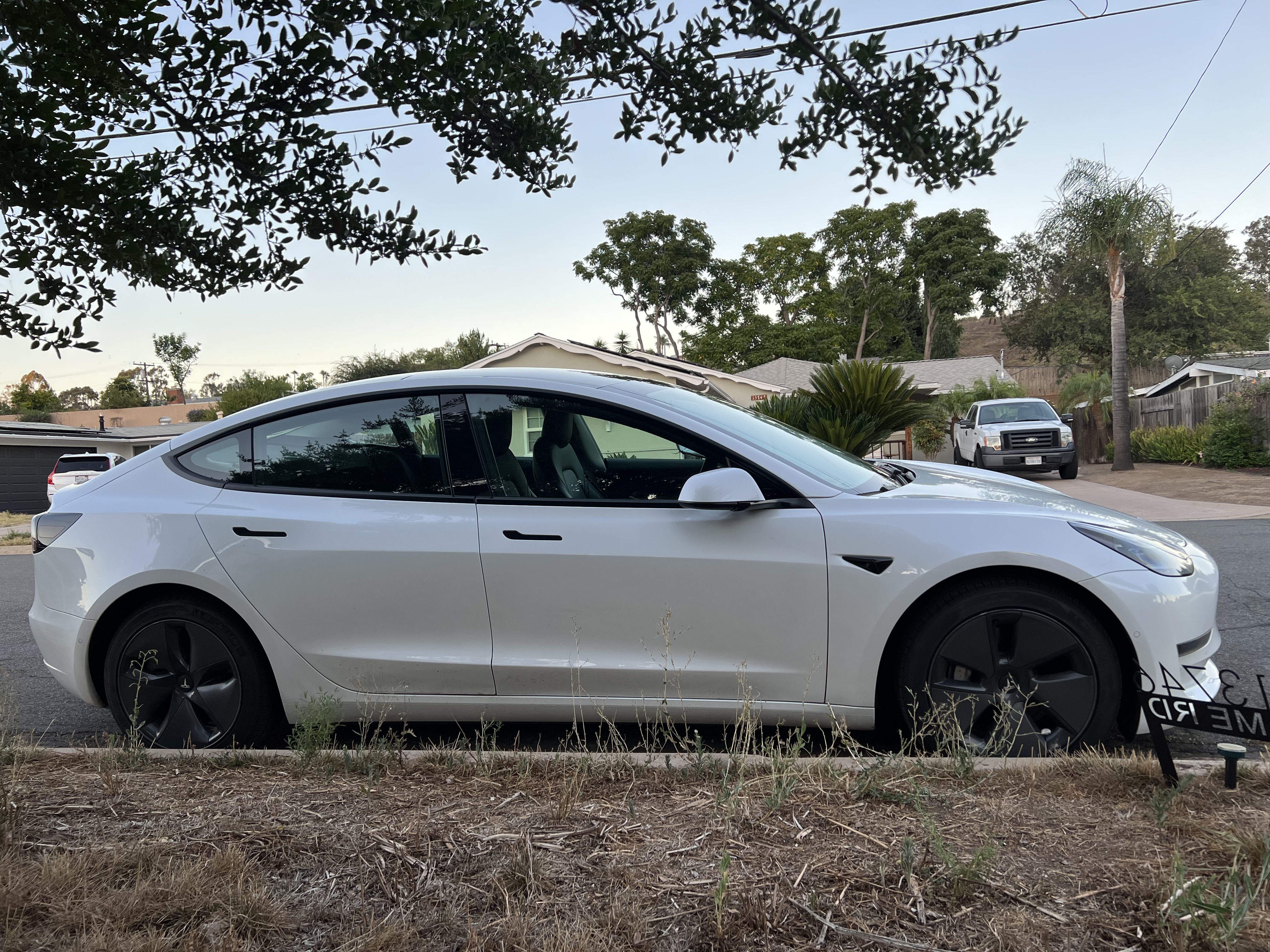 Used 2021 Tesla Model 3 Standard Range Plus RWD image 9
