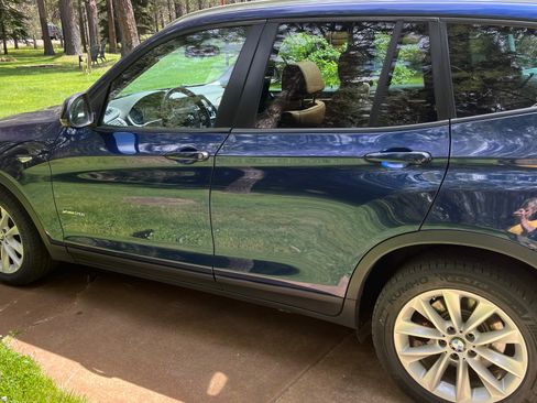Used 2017 BMW X3 xDrive28i AWD/4WD image 4