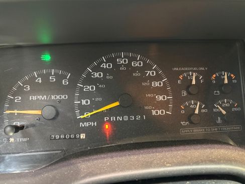 Used 1998 Chevrolet Silverado 2500 4x4 Extended Cab w/ Preferred Equipment Group 2 image 14