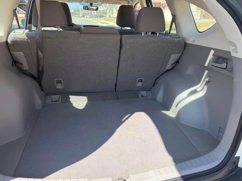 Used 2014 Honda CR-V LX image 11