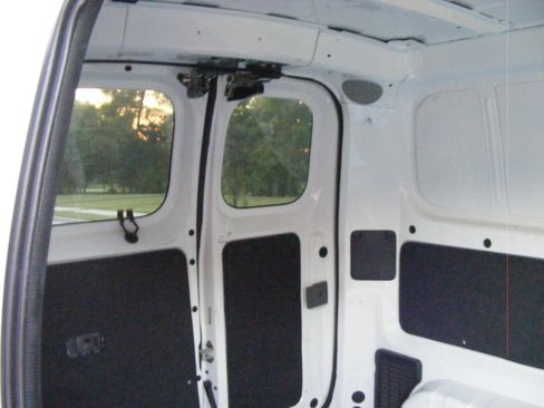 Used 2015 Chevrolet City Express LS w/ Appearance Package image 10