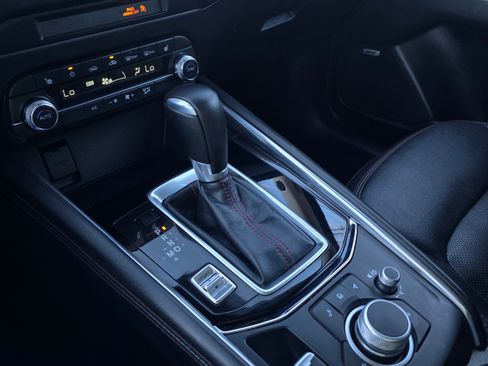 Used 2024 MAZDA CX-5 Carbon Edition image 16