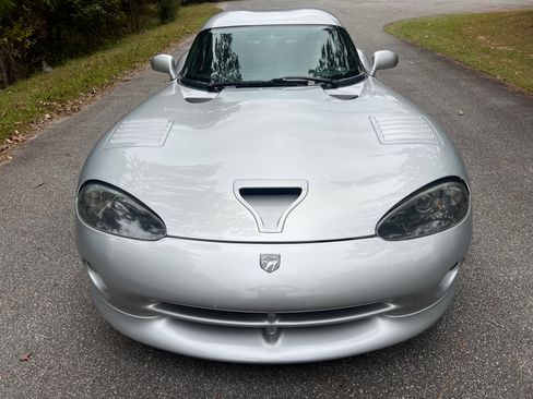 Used 1999 Dodge Viper GTS image 8