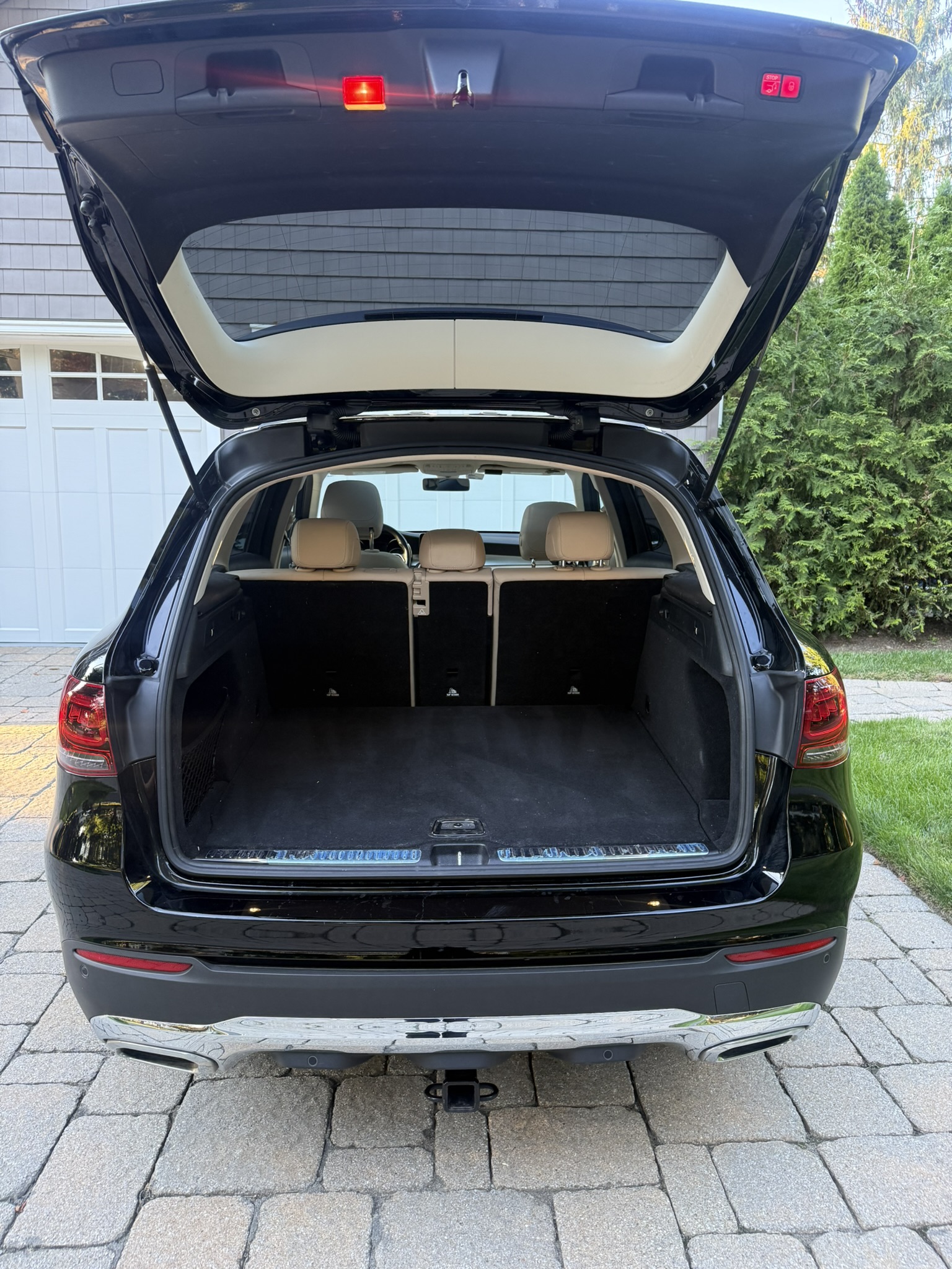 Used 2020 Mercedes-Benz GLC 300 4MATIC image 6