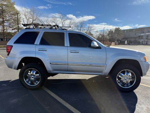 Used 2008 Jeep Grand Cherokee Overland image 16