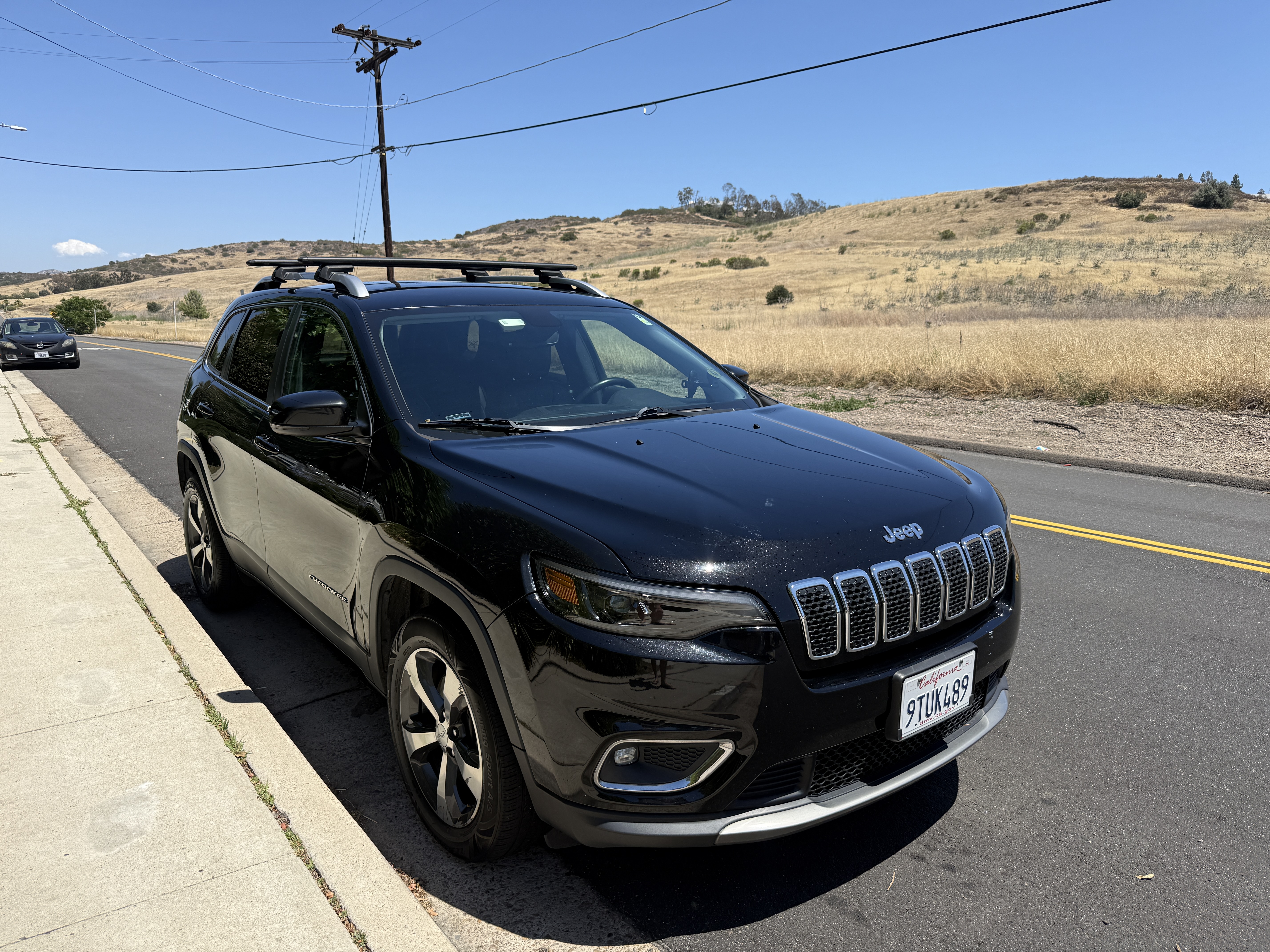 Used 2019 Jeep Cherokee Limited AWD/4WD image 13