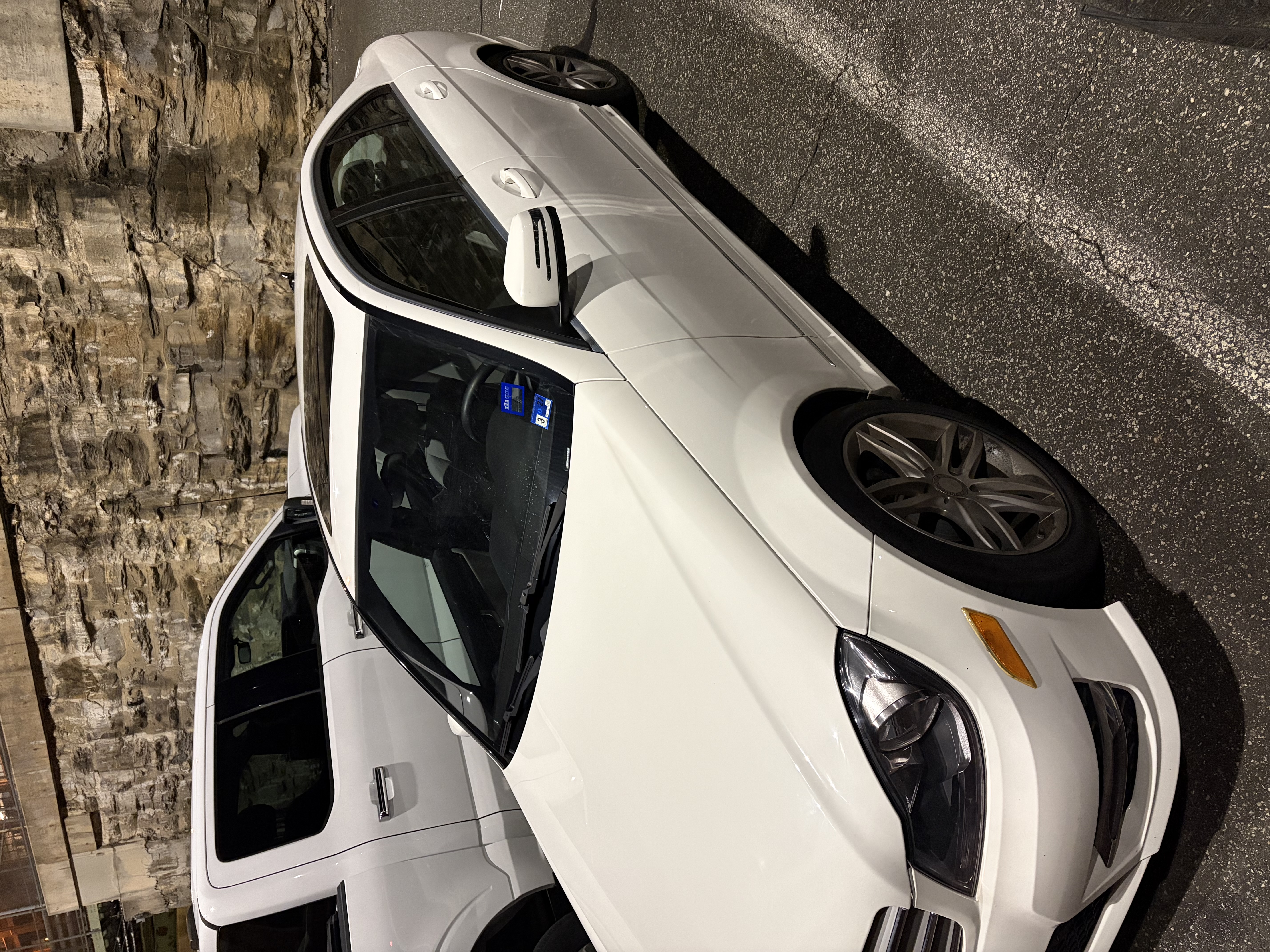 Used 2013 Mercedes-Benz C 250 Sedan image 11