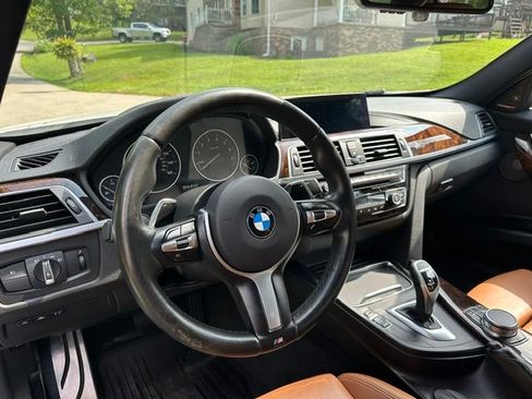 Used 2018 BMW 340i xDrive Sedan AWD/4WD image 8