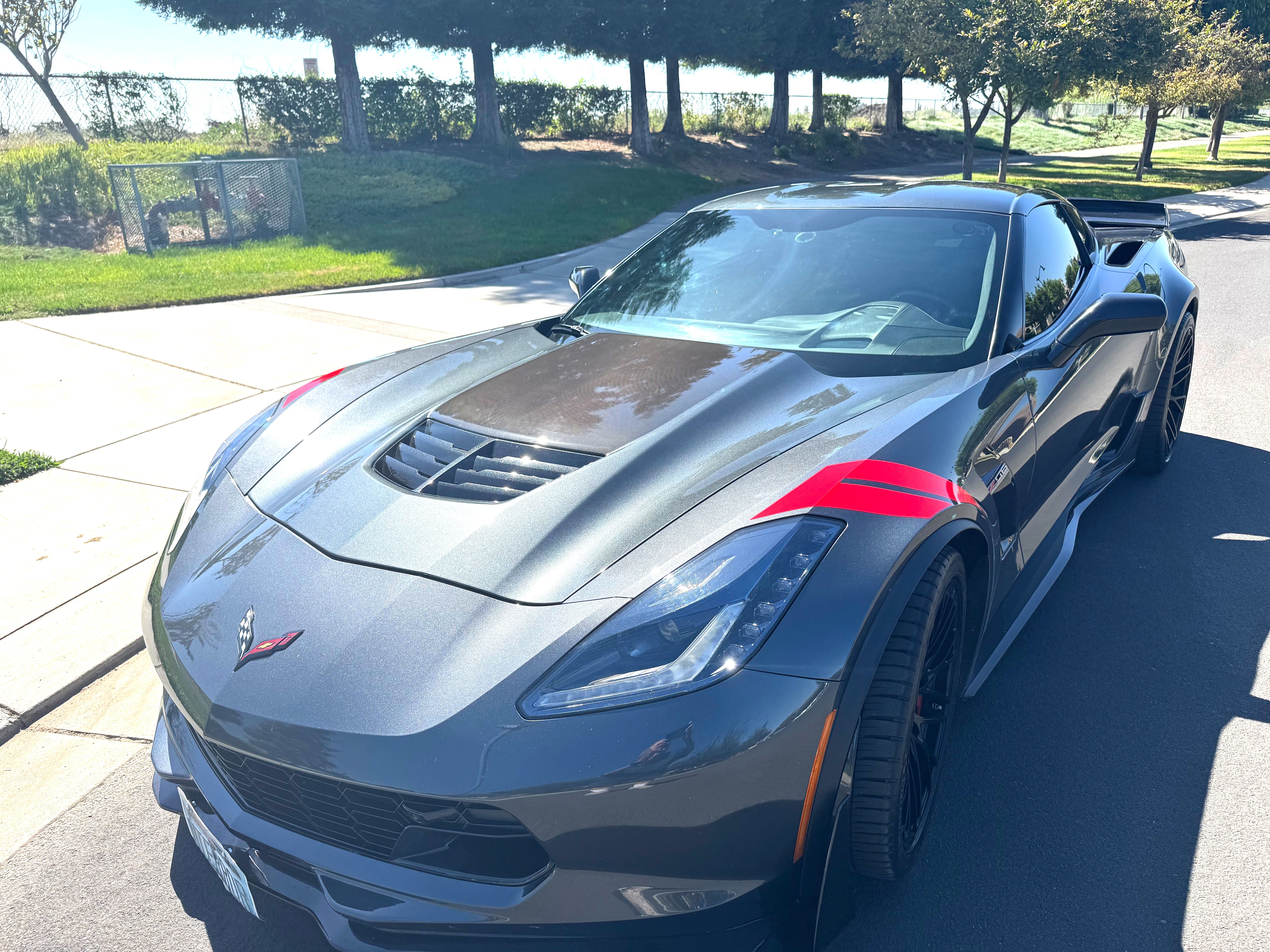 Used 2018 Chevrolet Corvette Z06 RWD image 11