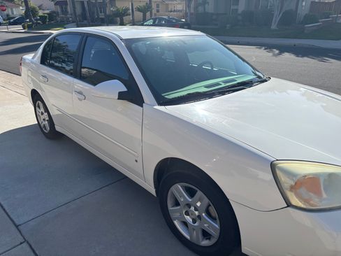 Used 2007 Chevrolet Malibu LT w/ Driver Convenience Package FWD image 9
