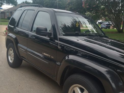 Used 2002 Jeep Liberty Limited image 10