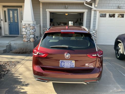 Used 2019 Buick Regal Preferred w/ Driver Confidence Package I image 5