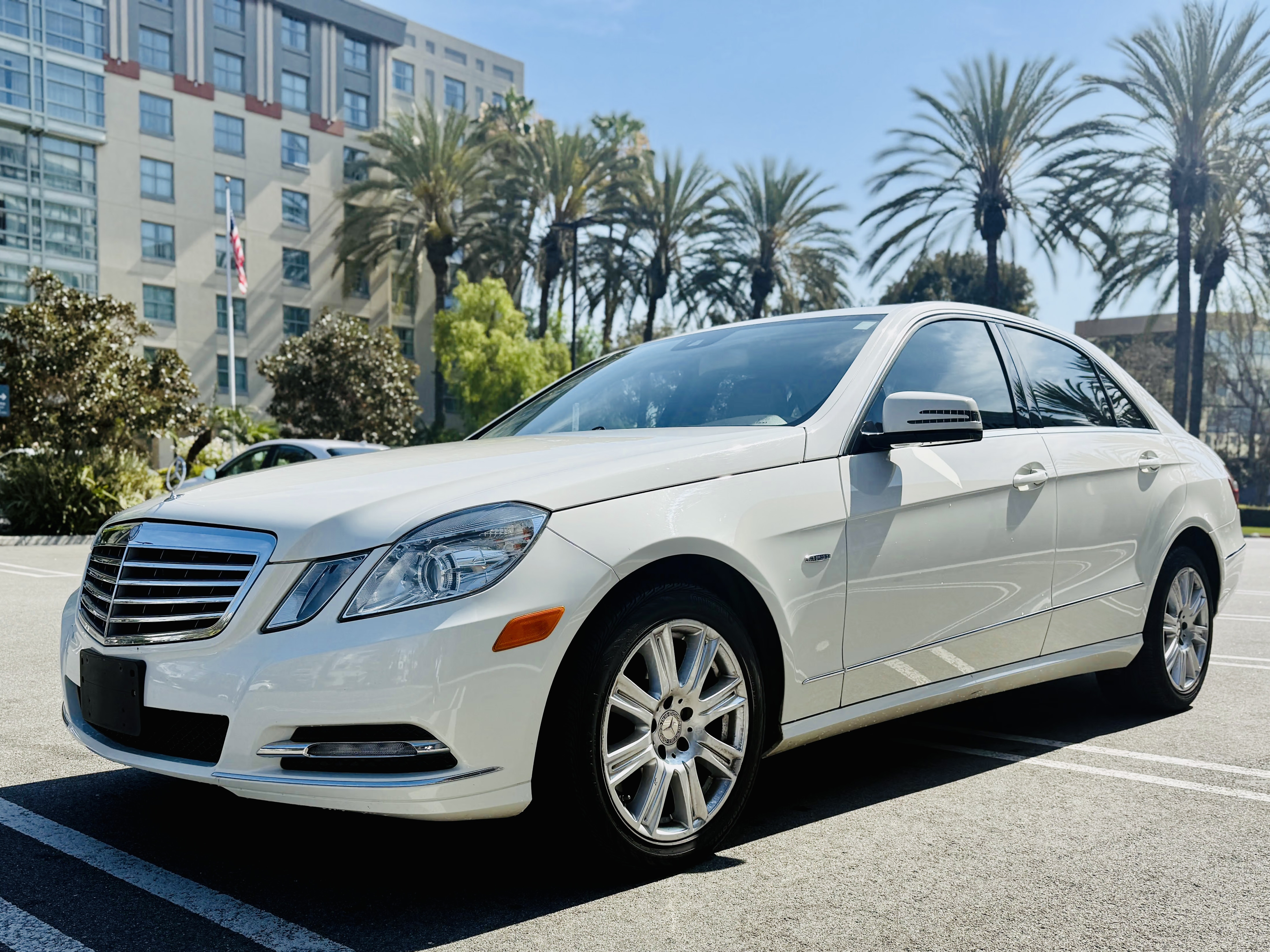 Used 2012 Mercedes-Benz E 350 Sedan image 1