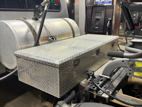 Used 2018 RAM 4500 Tradesman w/ Power & Remote Entry Group image 16