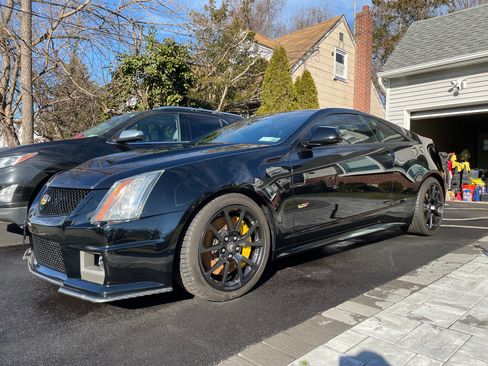 Used 2013 Cadillac CTS V RWD image 2