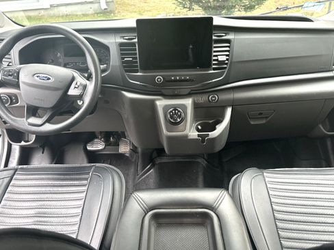 Used 2022 Ford E-Transit Medium Roof w/ Parcel Delivery Package image 6