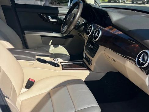 Used 2014 Mercedes-Benz GLK 350 2WD image 5