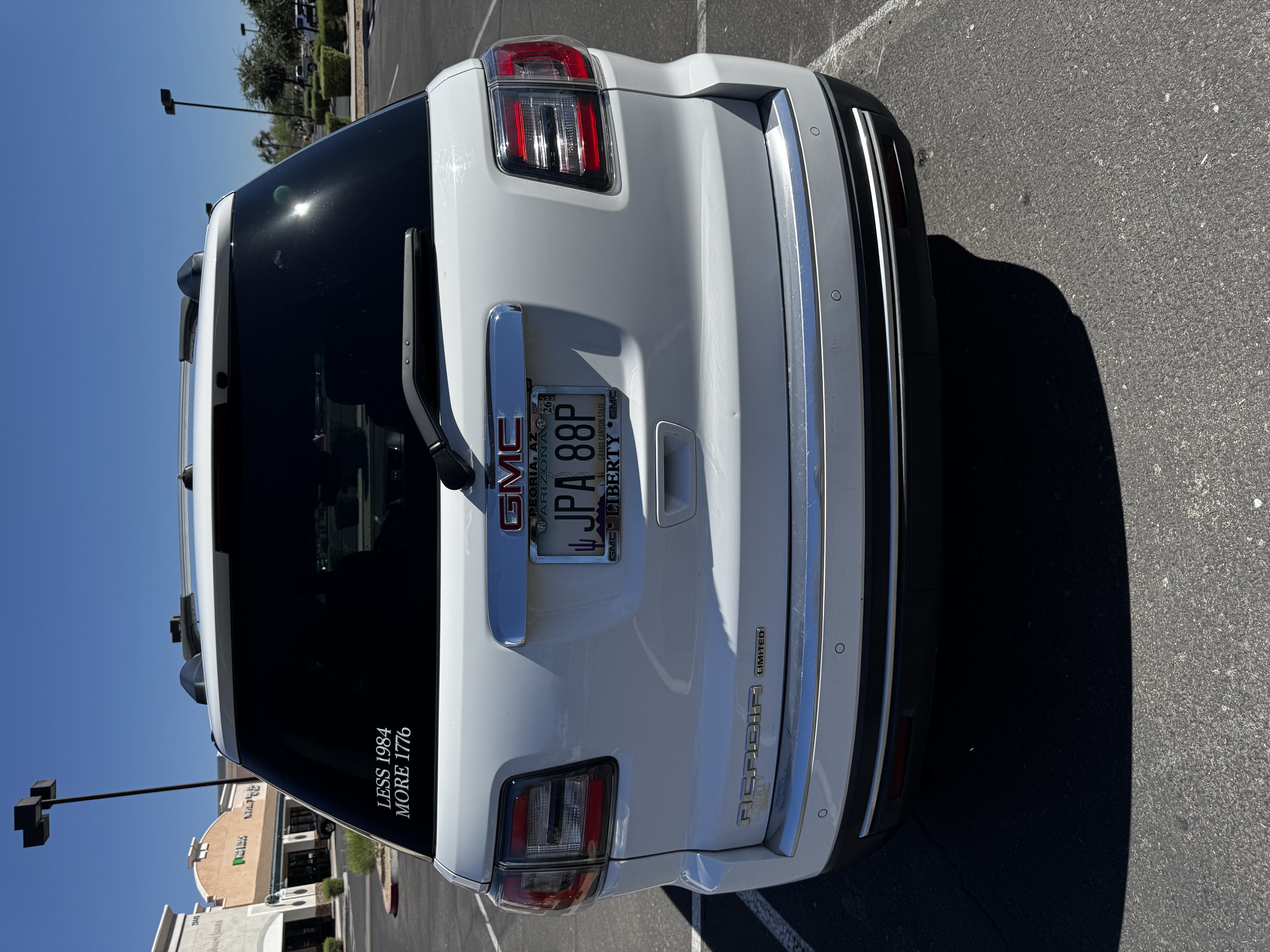 Used 2017 GMC Acadia Limited SLT FWD image 9