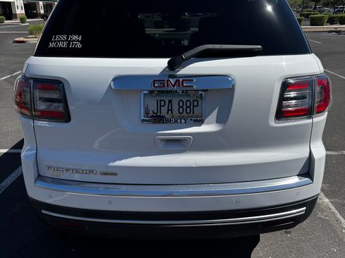 Used 2017 GMC Acadia Limited SLT FWD image 9