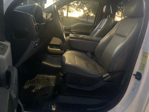 Used 2019 Ford F450 XL w/ XL Value Package image 8