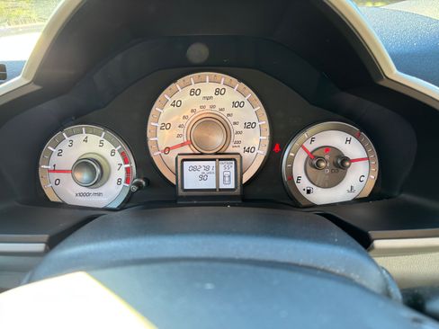 Used 2013 Honda Pilot EX-L image 2