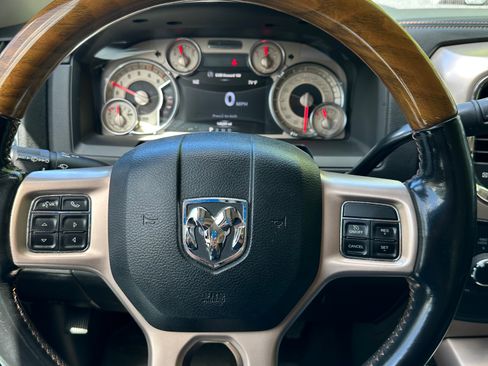 Used 2018 RAM 2500 Longhorn image 13