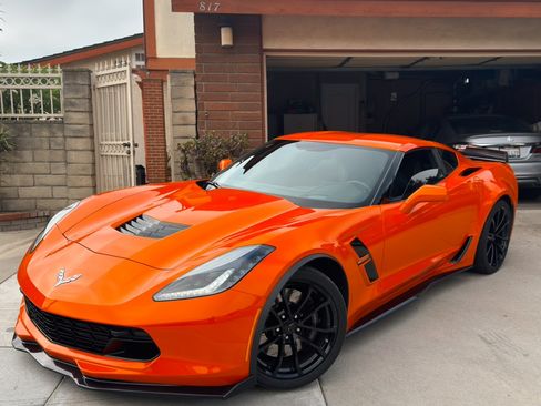 Used 2019 Chevrolet Corvette Grand Sport image 1