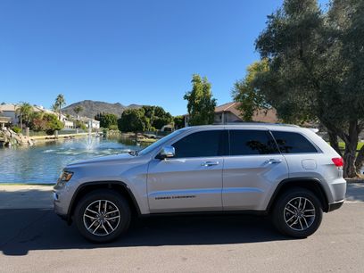 Used 2019 Jeep Grand Cherokee Limited w/ Luxury Group II