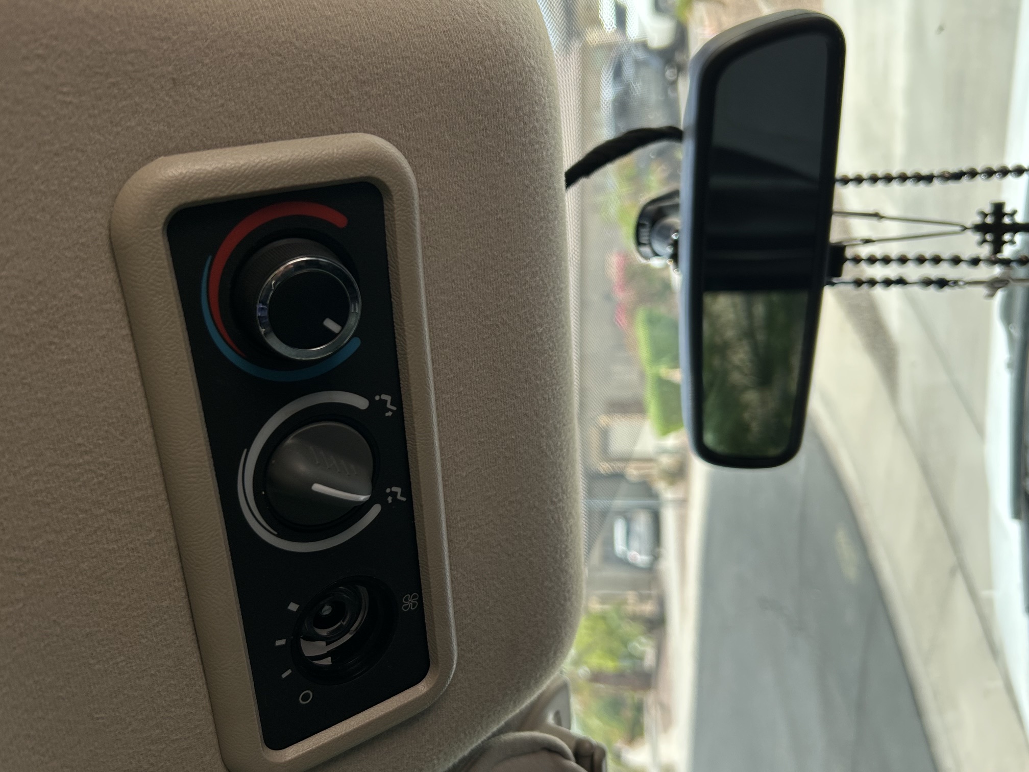 Used 2016 Chevrolet Express 3500 LT w/ LT Preferred Equipment Group RWD image 10