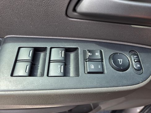 Used 2011 Honda Odyssey EX-L image 11