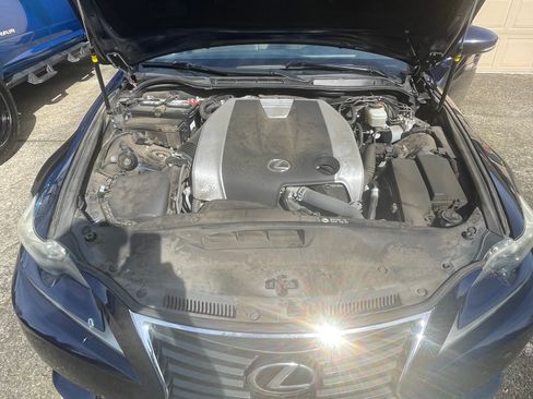 Used 2014 Lexus IS 350 w/ Navigation Package image 12