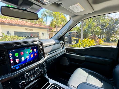 Used 2024 Ford F250 Lariat w/ Black Appearance Package image 2