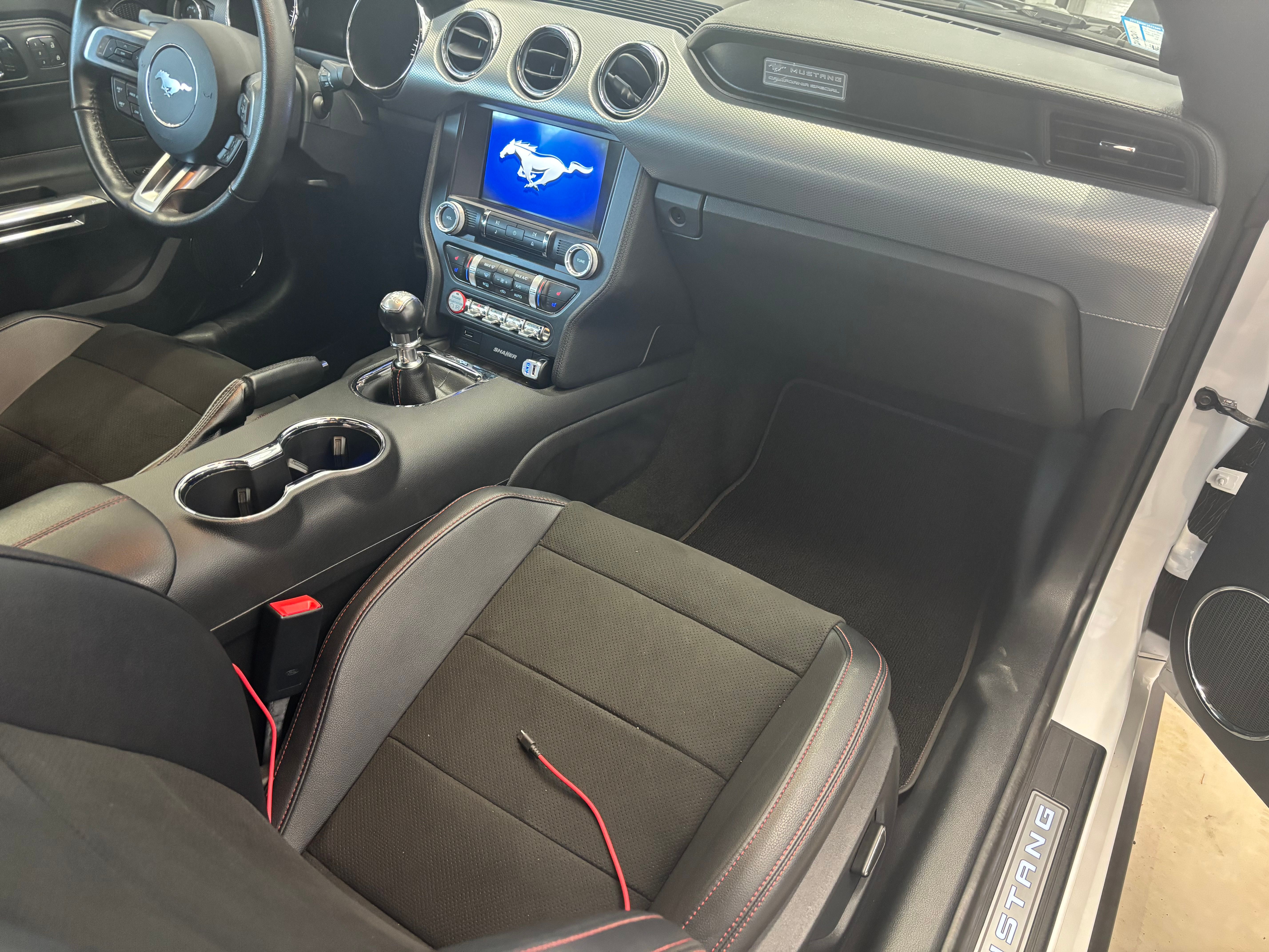 Used 2016 Ford Mustang GT Premium w/ Equipment Group 401A RWD image 6