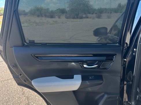 Used 2025 Honda CR-V EX-L image 26