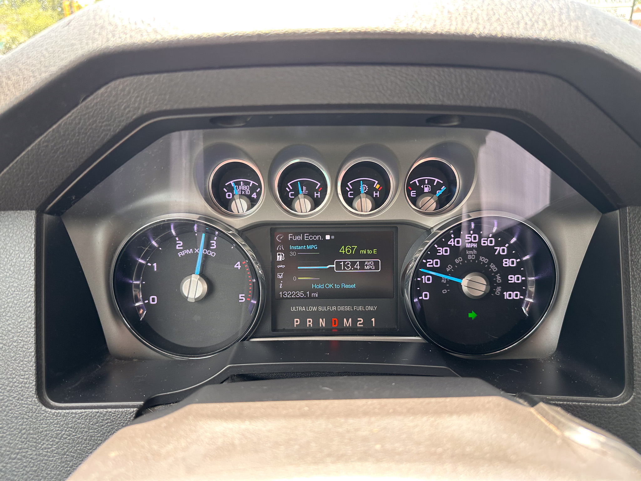 Used 2016 Ford F250 Lariat w/ Lariat Ultimate Package AWD/4WD image 28