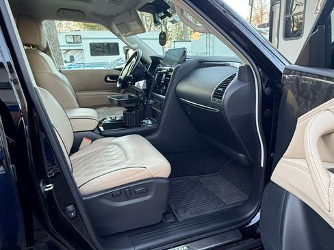 Used 2021 Nissan Armada Platinum w/ Captain's Chairs Package image 17