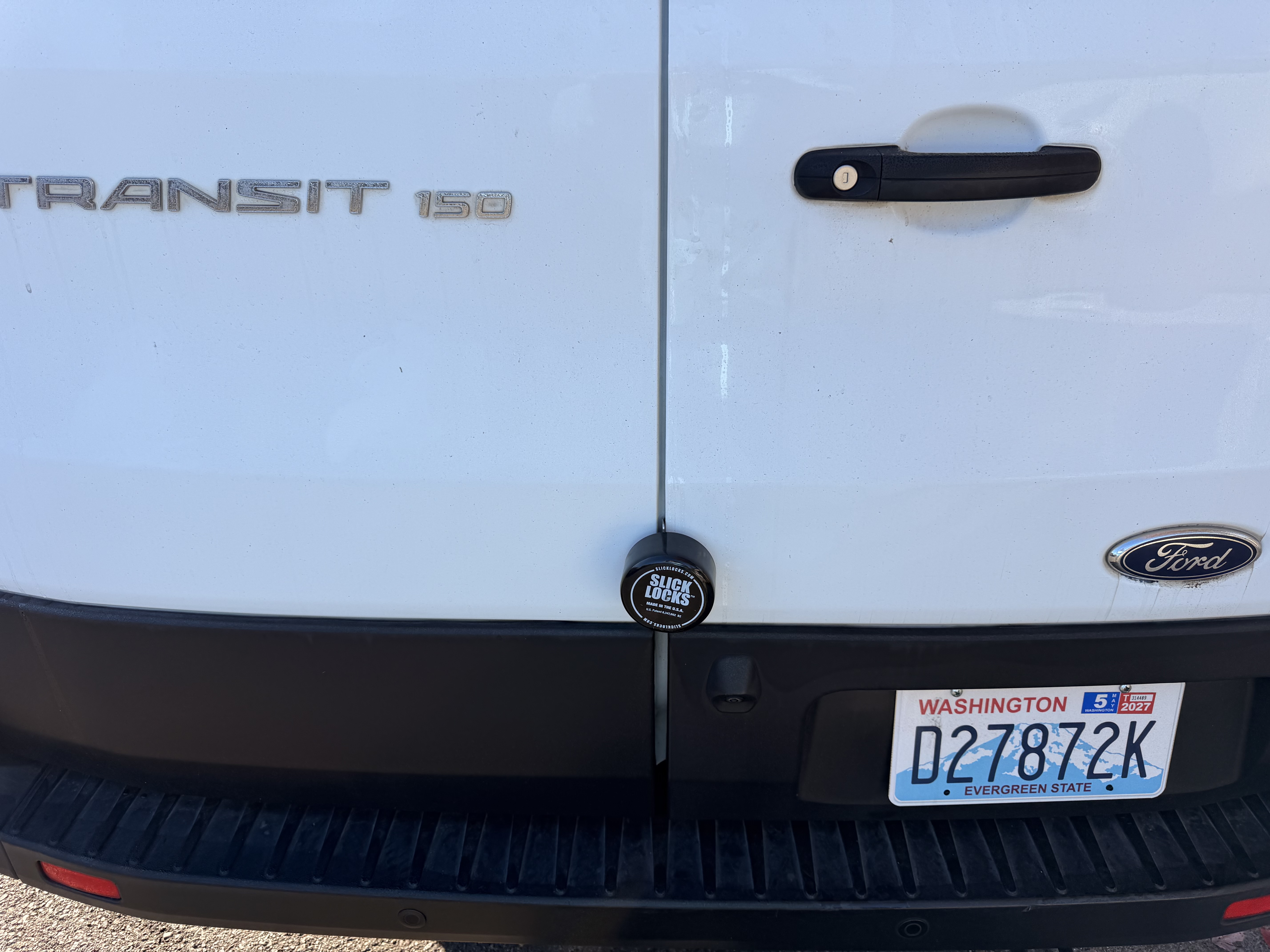 Used 2020 Ford Transit 150 Low Roof RWD image 13