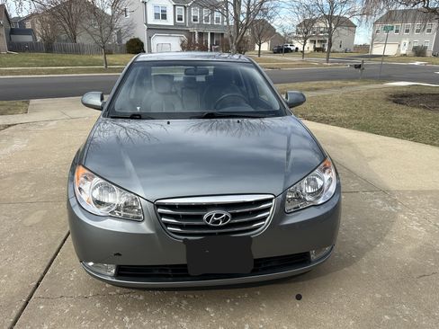Used 2010 Hyundai Elantra GLS image 5