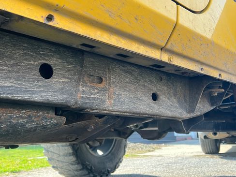 Used 2011 Jeep Wrangler Unlimited Sport image 9