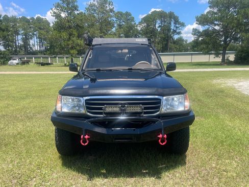 Used 1999 Toyota Land Cruiser AWD/4WD image 2