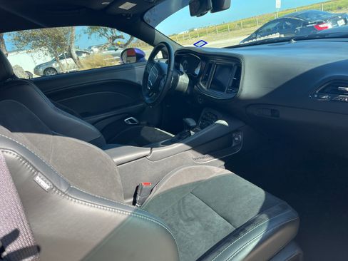 Used 2023 Dodge Challenger R/T Scat Pack w/ Plus Package image 11