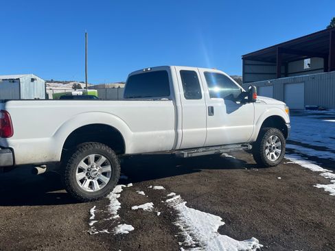 Used 2011 Ford F350 XL w/ PWR Equipment Group image 4