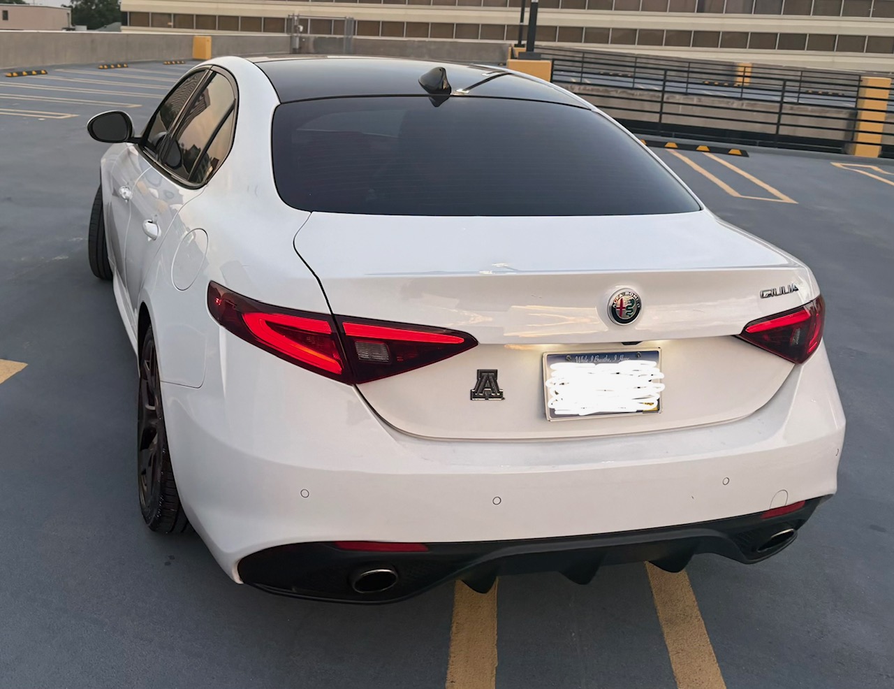 Used 2019 Alfa Romeo Giulia w/ Quick Order Package 22K Sport RWD image 14