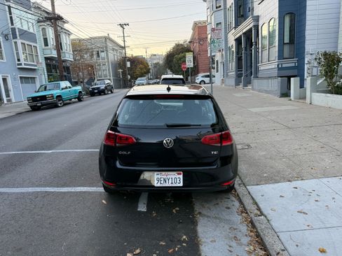 Used 2016 Volkswagen Golf S image 6