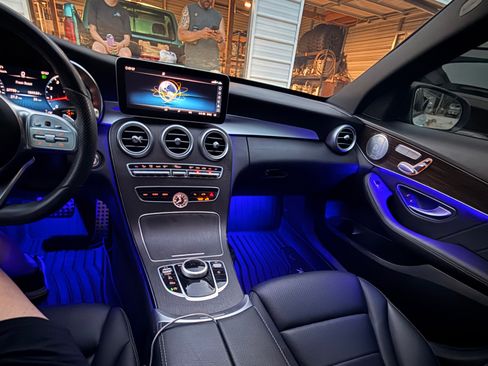 Used 2020 Mercedes-Benz C 300 4MATIC Sedan image 6